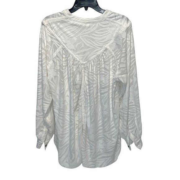 Free People Womens Can't Stop Dreaming Oversized Button Down Top White XS NWT - Picture 3 of 8